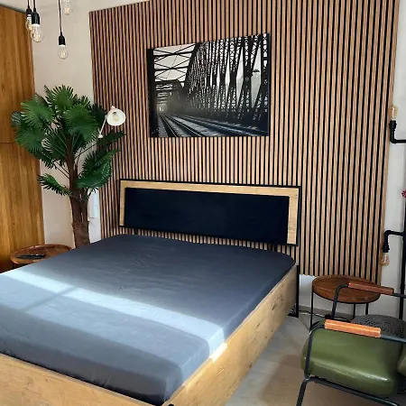 Moderni Industry Apartman Prága